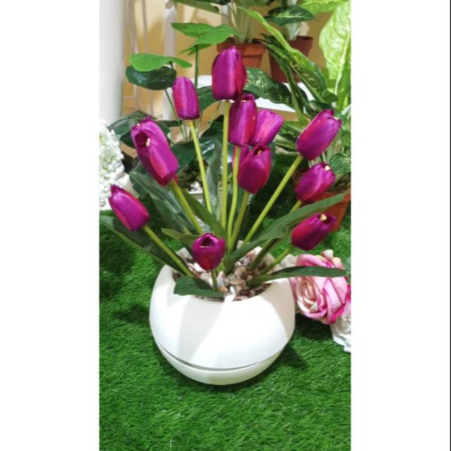 Bunga Hias Tulip/Bunga Hias/Bunga plaatik/Hiasan Rumah