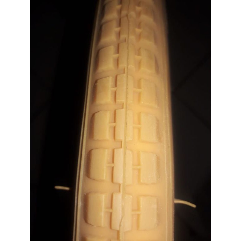 Ban luar warna coklat sepeda onthel merk swallow ukuran 28