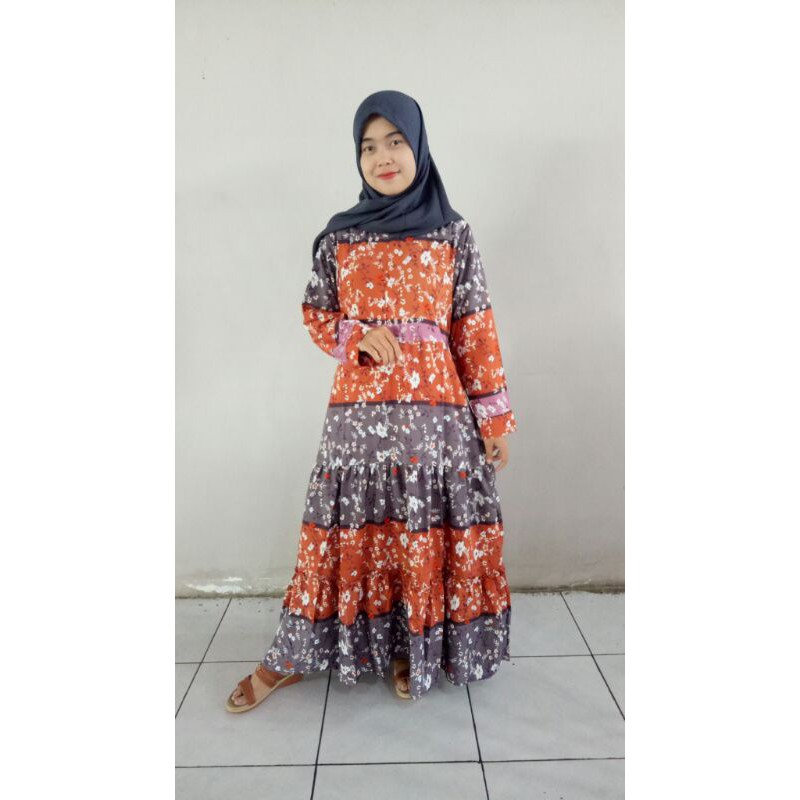 GAMIS MOTIF BUNGA SUSUN