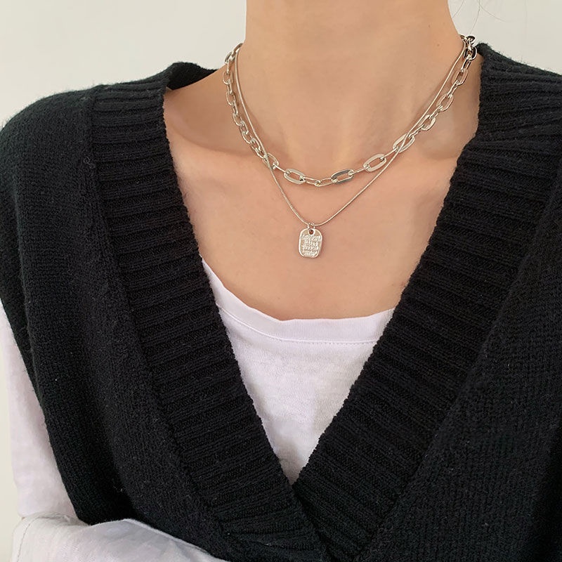 Titanium baja dekorasi kalung untuk wanita in hip hop baru fashion merek online merah bulu sweter ra