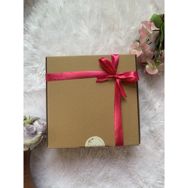 

Box Hampers