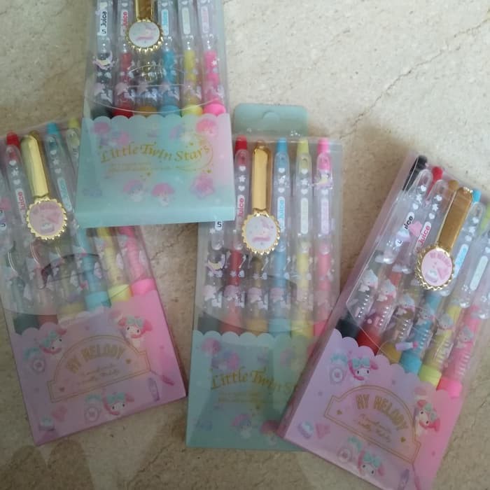 

colourfull bolpoint sanrio