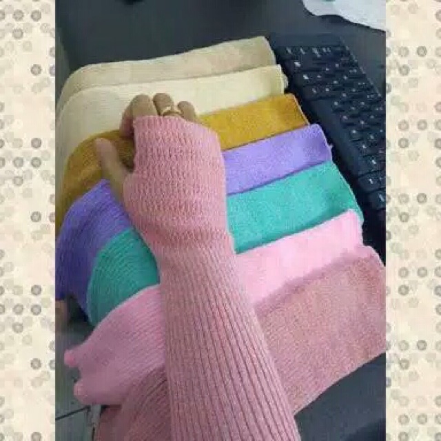 Handsock rajut / manset tangan45 cm rajut polos lubang jempol premium (hansdsock keyla)