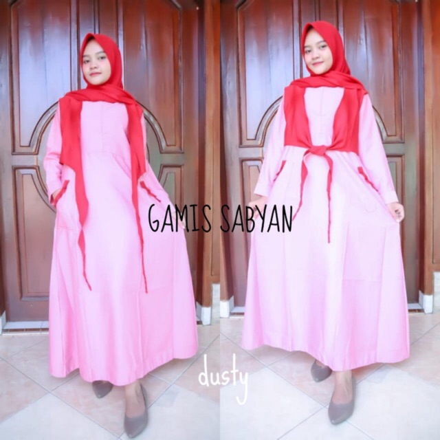 GAMIS NISSA SABYAN BALOTELLI