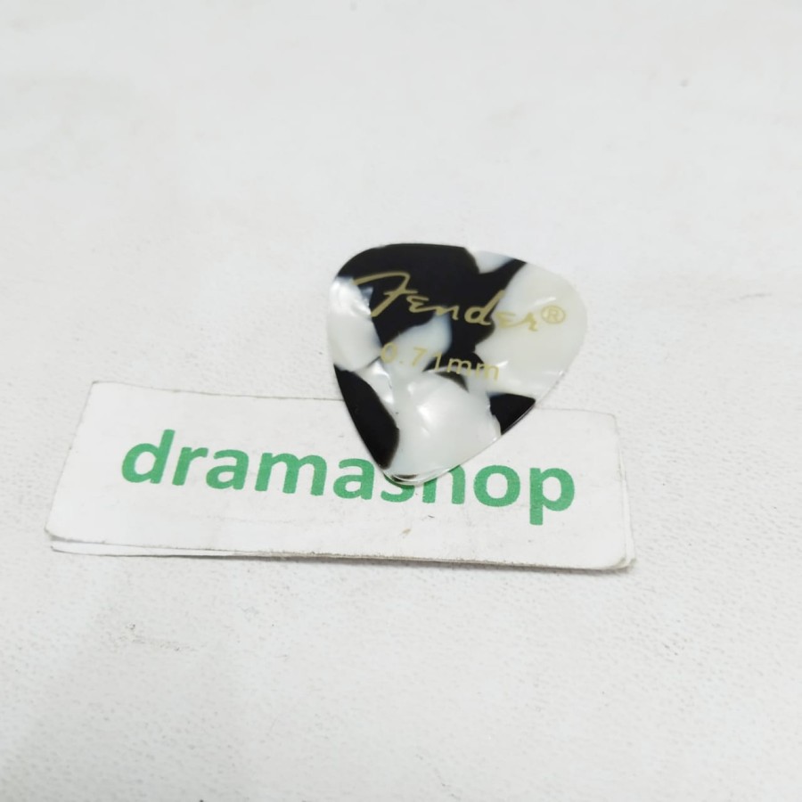 Pick pik gitar ukulele