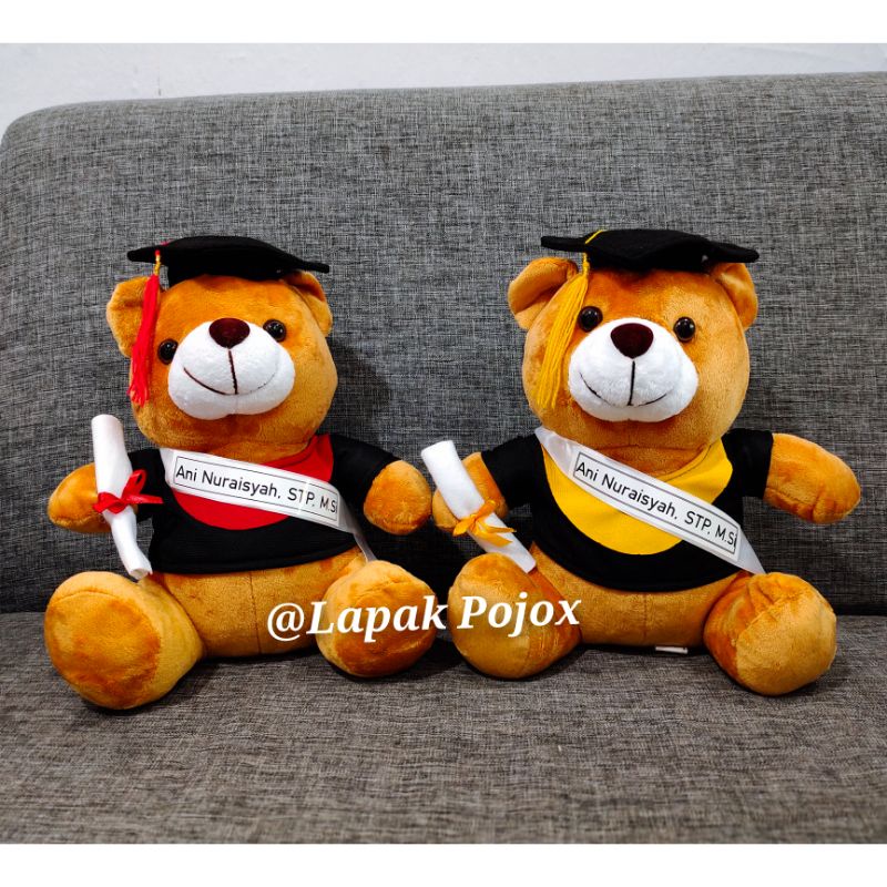 Boneka Wisuda karakter Lucu Yelvo halus