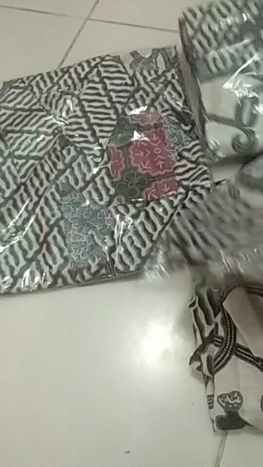 Batik Couple / Batik Couple Keluarga / Batik Jumbo / Sarimbit Keluarga / Baju Batik Marsya Gurdo