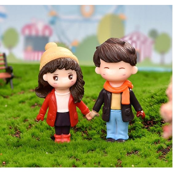 Miniature Lover Figures - Lovers Couple Figurines #36 (2pcs)