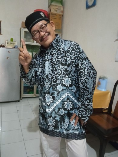 Kemeja Batik Semi Sutra Silky Premium Pria Lengan Panjang Puring Istimewa