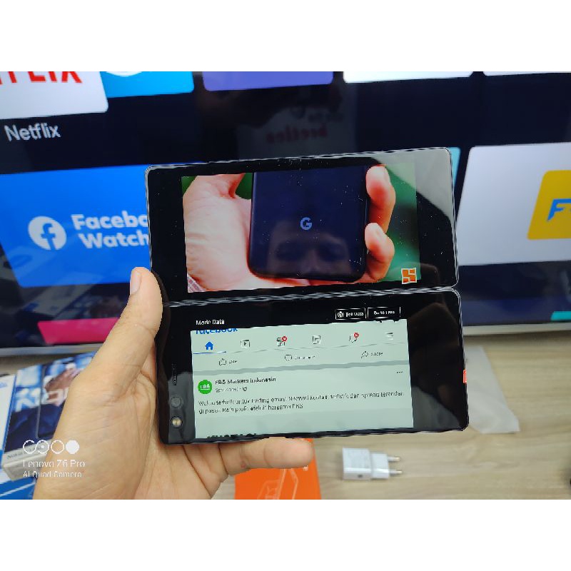 ZTE AXON M DUAL LAYAR