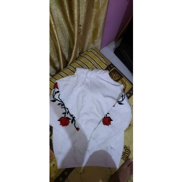 Hoodie H&M motif rose