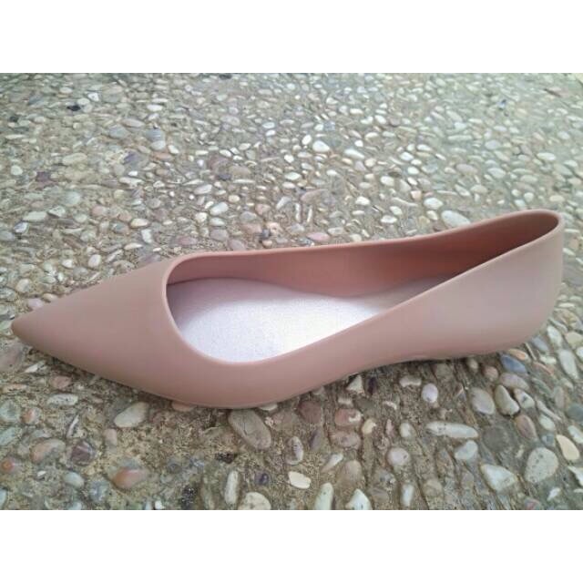 Sepatu Jelly lancip Bara-Bara