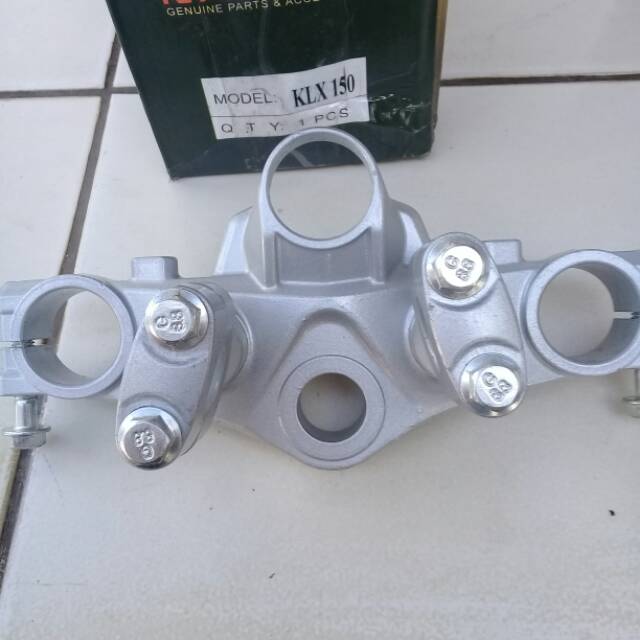 SEGITIGA ATAS KLX 150