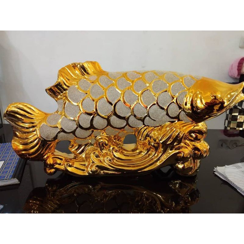 Pajangan Ikan Arwana Gold Jumbo