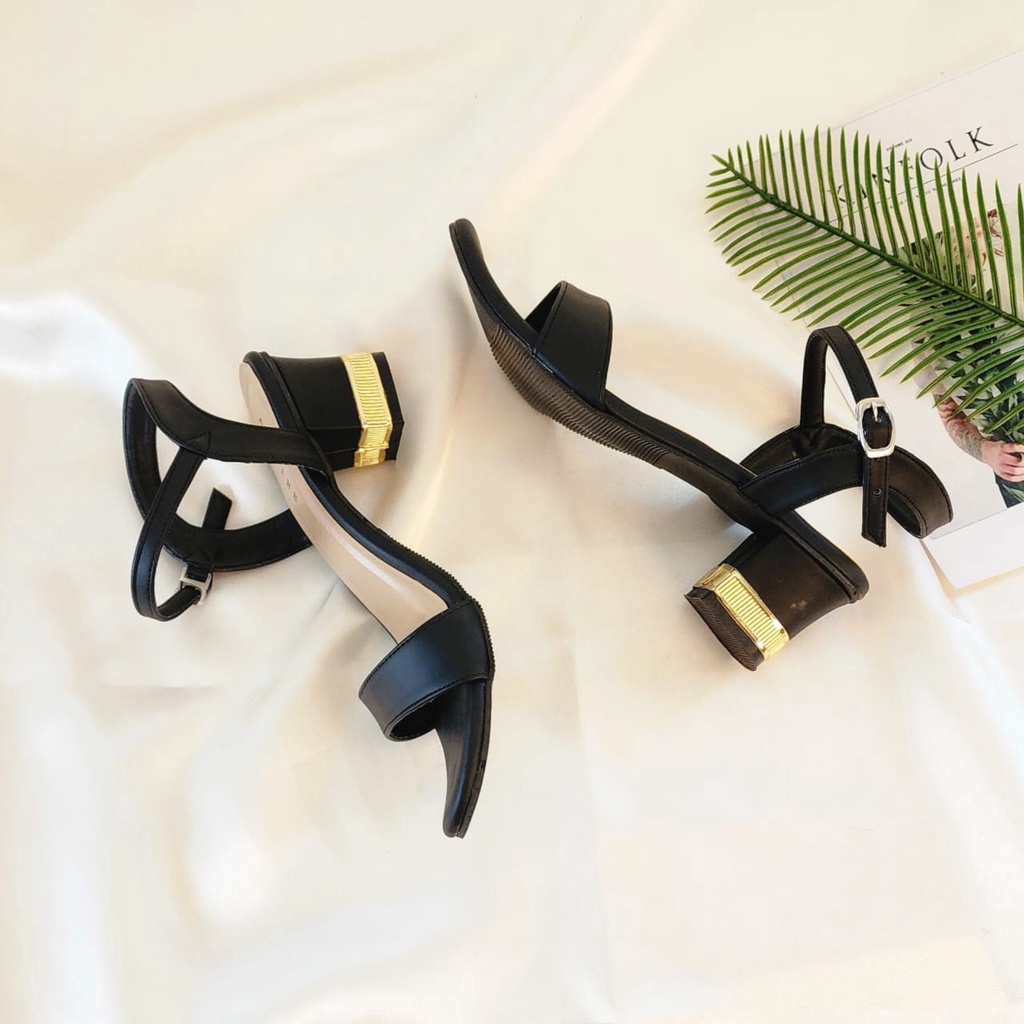 Arlaine - NEW Listy Sandal Heels Wanita / Heels Tali / Heels 5cm / High Heels Wanita [Hitam]