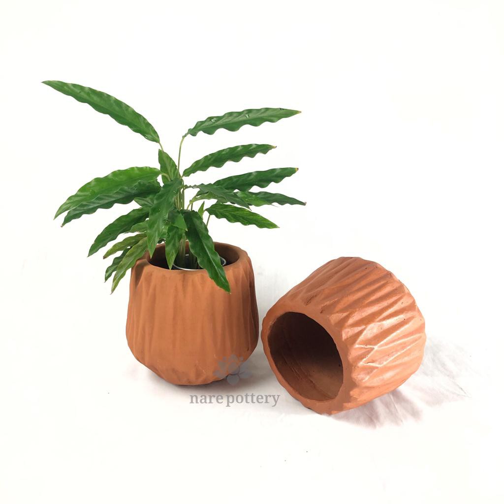 Pot Topaz Kecil (XS) / Pot Terracotta / Pot Tanah Liat / Pot Gerabah / Pot Unik / Pot Terakota