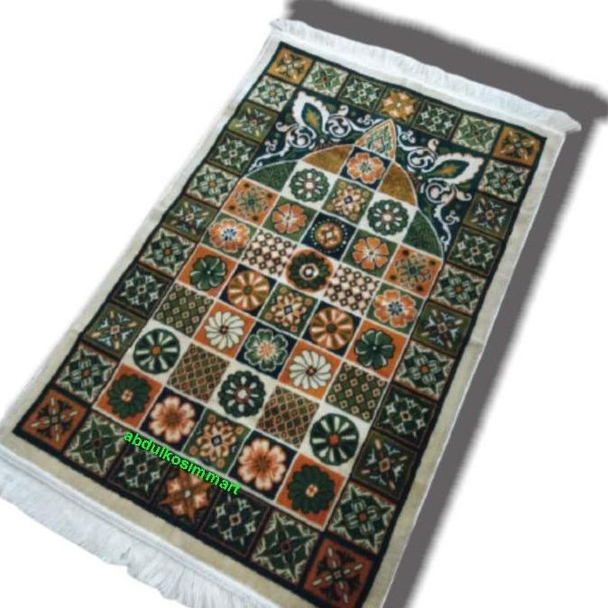 Sajadah Turki Nurtek Karpet Motif Bunga