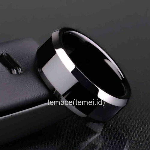 TOPL Cincin Couple Aksen Tulisan HIS QUEEN/HER KING Warna Hitam/Silver Bahan Stainless Steel