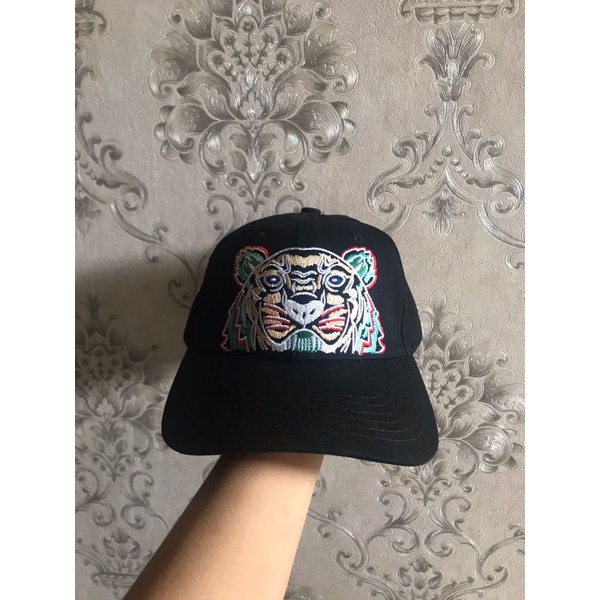 Topi Kenzo second