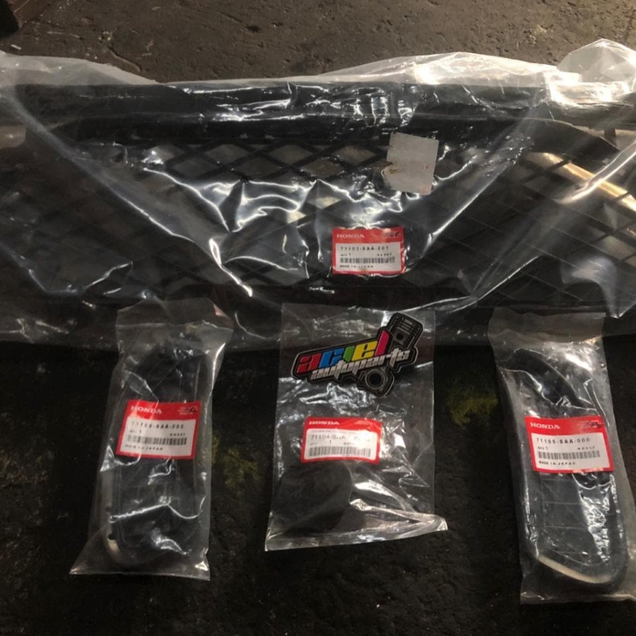 Grill Ram Bemper + Bulan Sabit Kiri Kanan Mobil Honda Jazz Vtec