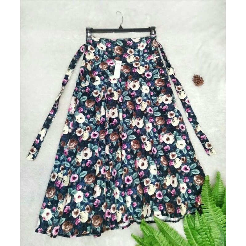 ROK PAYUNG MOTIF BUNGA