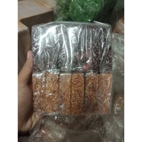 

Kipang Manis Khas Padang isi 12 Pcs