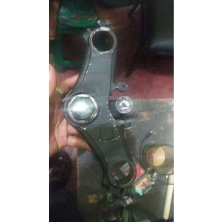 segitiga atas cbr150 k45a