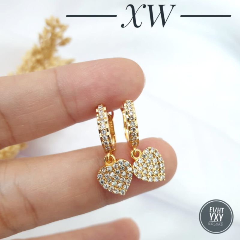 Anting Yaxiya Love Zircon warna Gold E05052