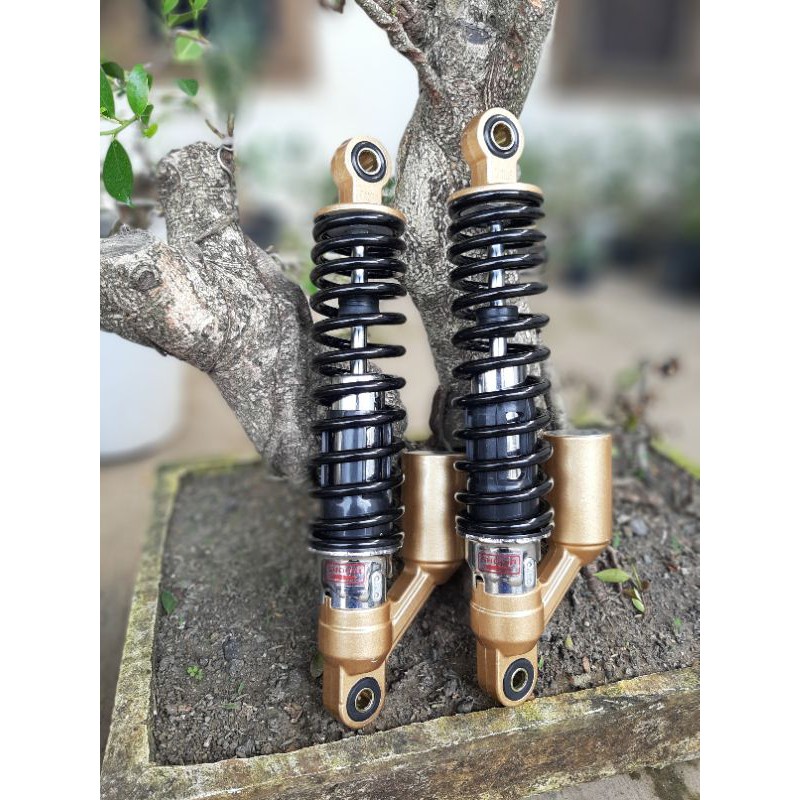 Skok belakang tirev import showa Shockbreker tiger revo import bukan skr