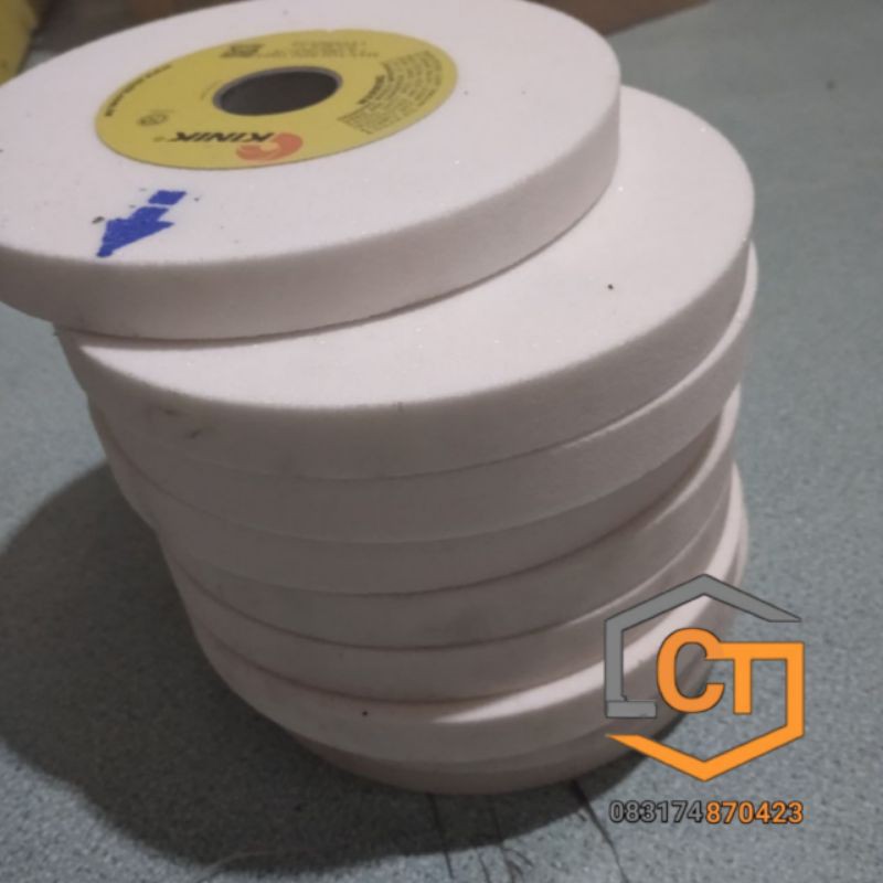 Batu gerinda KINIK 205 x 19 x 31.75 Gerinding Wheel WA 46 KV1A Type Lurus