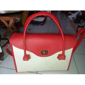 Tas Anyaman Pandan / Tas Kerajinan