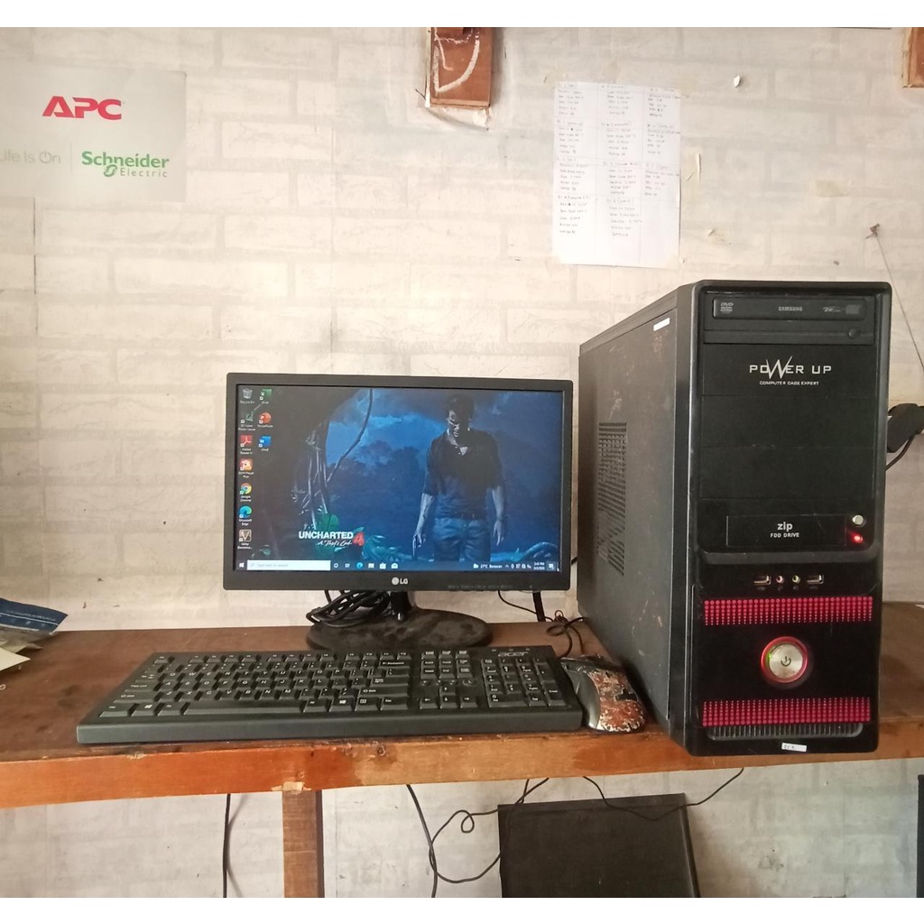 Dijual 1 Set Komputer PC I3 - 3240 monitor LED 20 inci