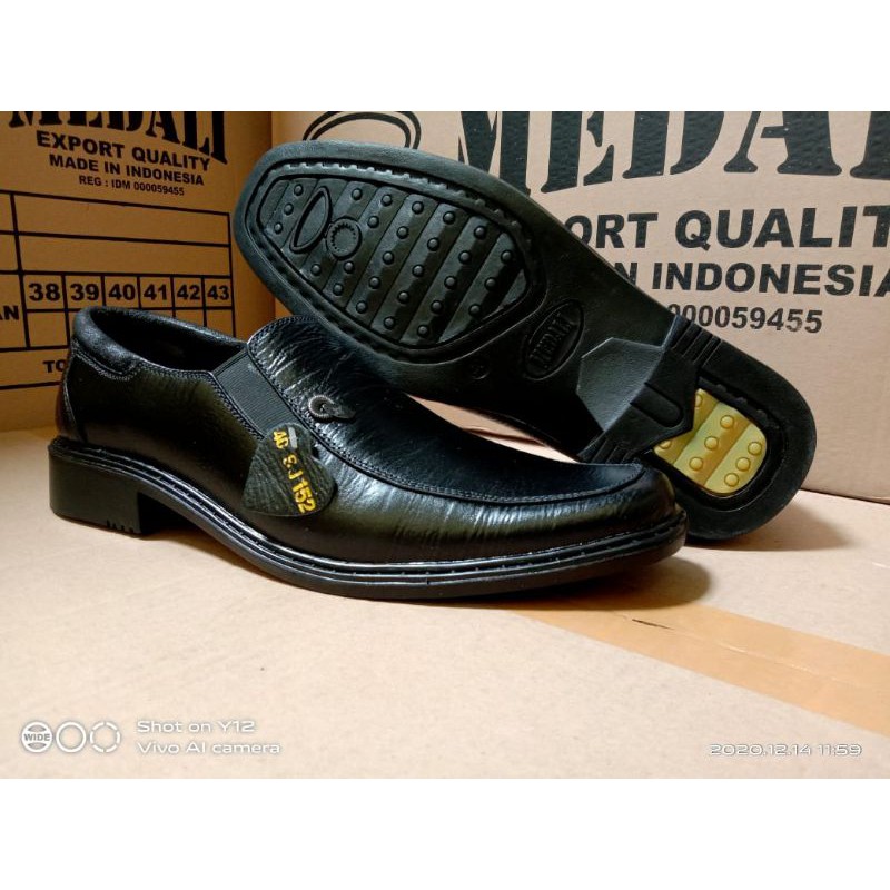 SEPATU KULIT PRIA SEPATU KERJA SEPATU KULIT MEDALI SEPATU PRIA SEPATU KULIT ASLI SEPATU PANTOFEL PRIA