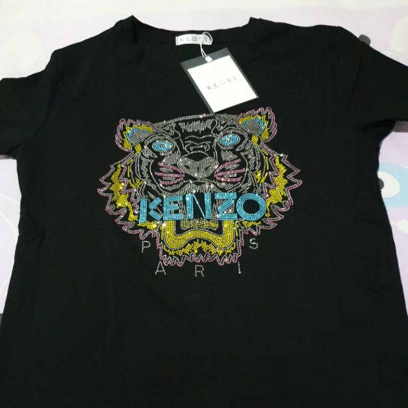 Atasan/kaos merek  Kloyi  import Malaysia