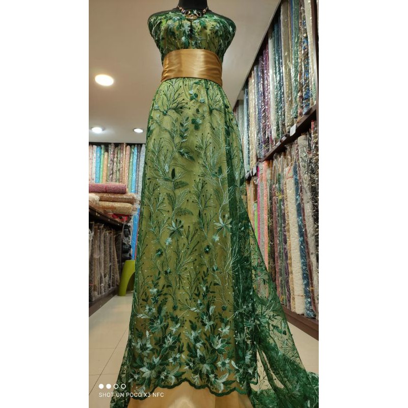 Kain Dress Tile Brokat Bunga Jarang Kebaya