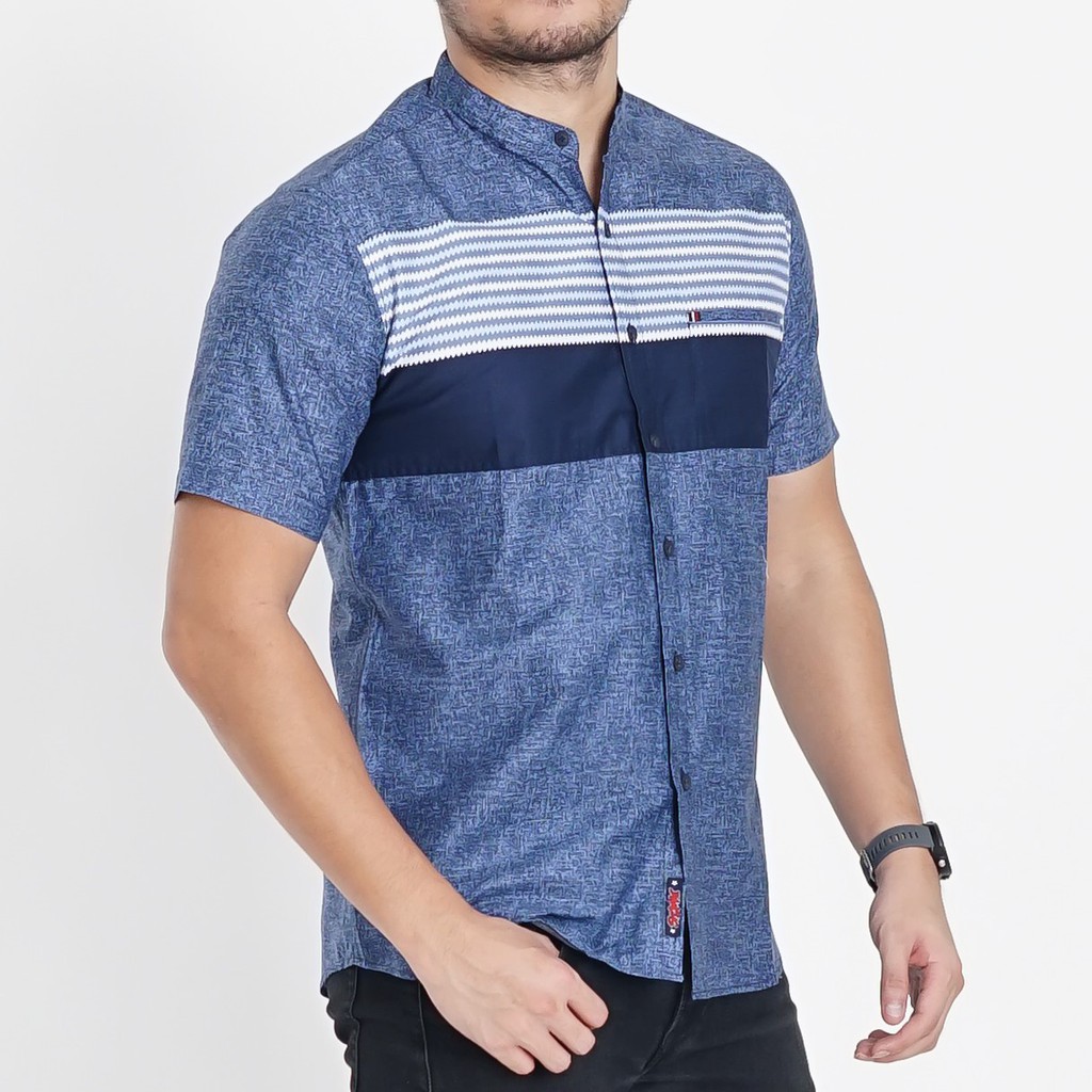 

Kemeja Kerah Shanghai / Kemeja Koko Motif Pria Lengan Pendek BK0696.2