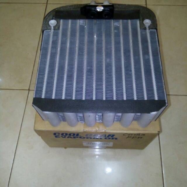 Evaporator toyota corolla merk coolgear denso