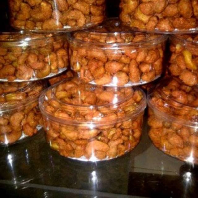 

Kacang thailand original and pedas