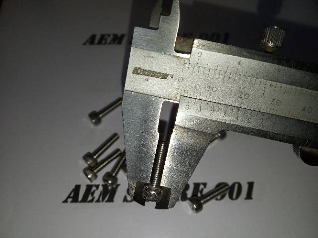 Baut L M4 x 16 (1.6cm) stainless 304