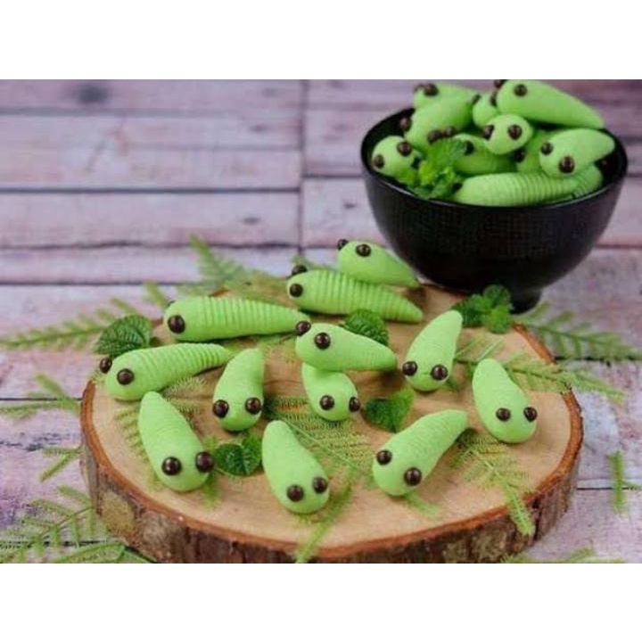 

Caterpillar Cookies