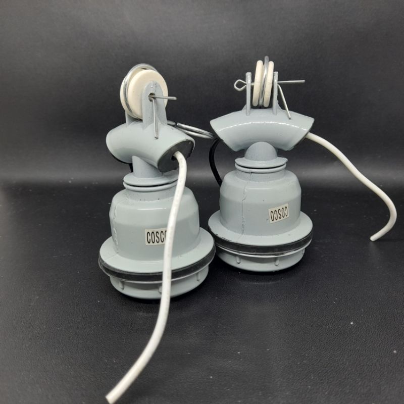 Fitting Gantung Plastik E27