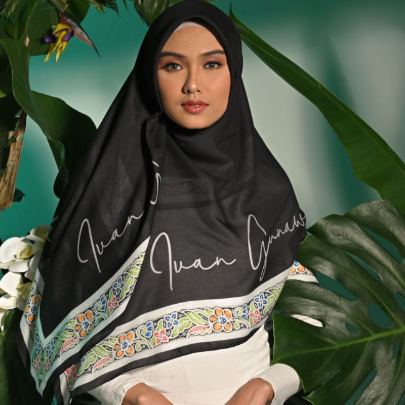 INCLUDE BOX GIFT EXCLUSIVE SERIES BATIK DHARA MANDJHA IVAN GUNAWAN