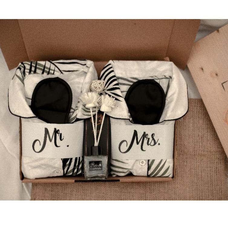 Hampers Wedding / Kado nikah / Hampers Pernikahan / Seserahan / Hampers Piyama Couple / Baju Tidur C