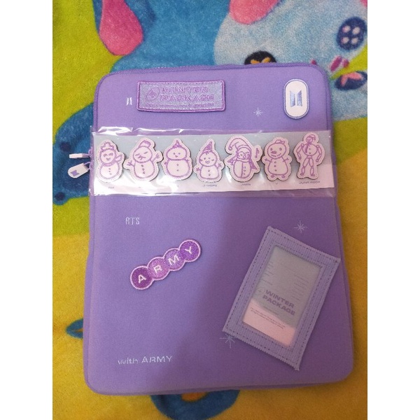 official bts pouch + wappen winter package 2021