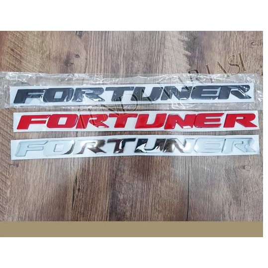 Emblem Huruf Kap Mesin Depan Mobil Toyota FORTUNER Engine Hood Logo