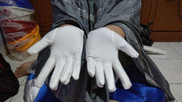 Sarung Tangan Pendek Bahan Satin - Putih