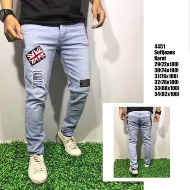18Collection Celana Jeans Pria  Sobek With Patch Motif