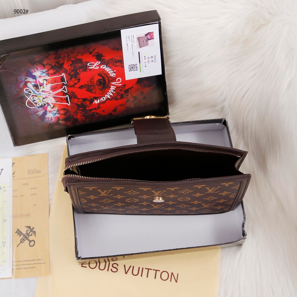 PR Cluth New  in Mono #9002