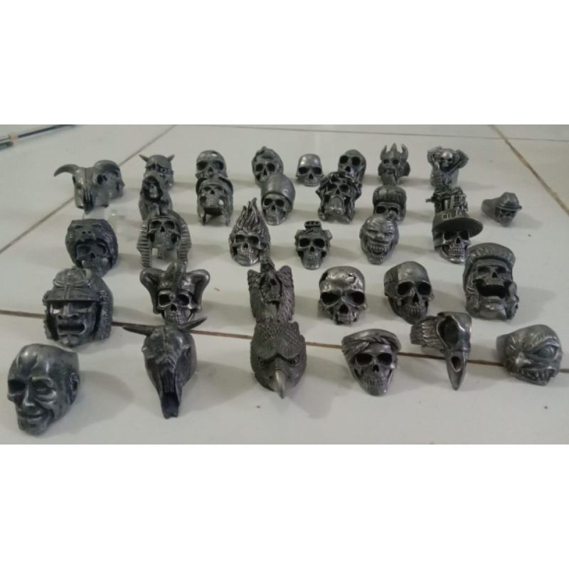 skull ring fourspeed