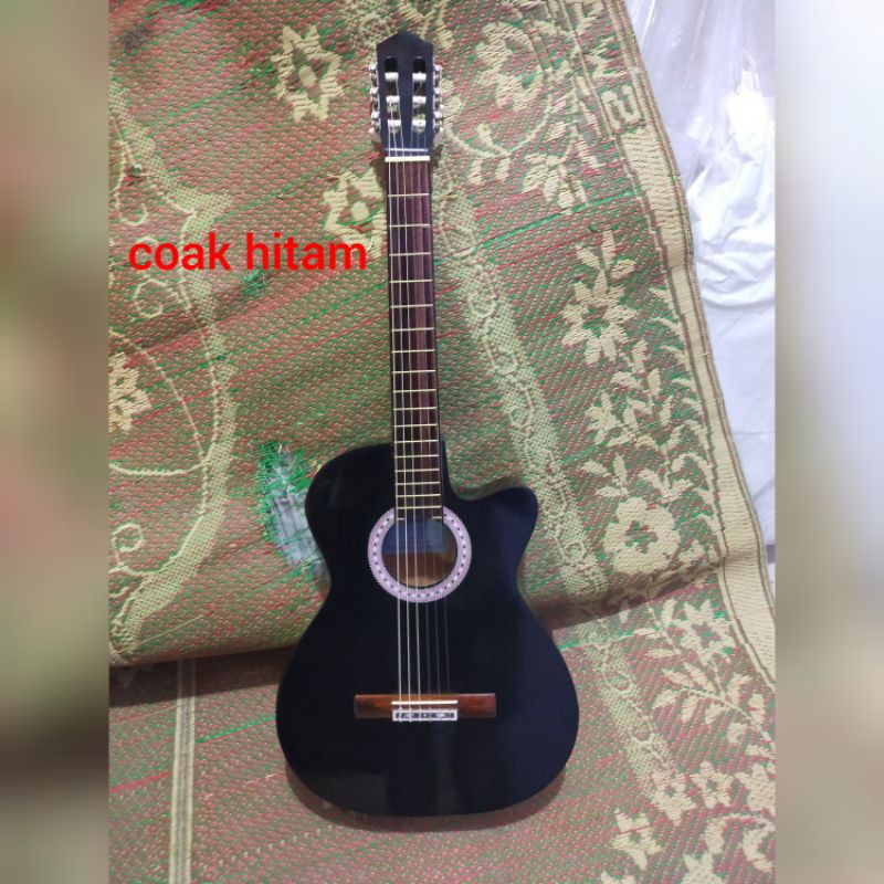 gitar akustik klasik yamaha senar nilon tanam besi murah ukuran 4/4 custom